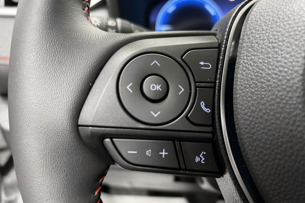 TOYOTA RAV4 Plug-in 2025