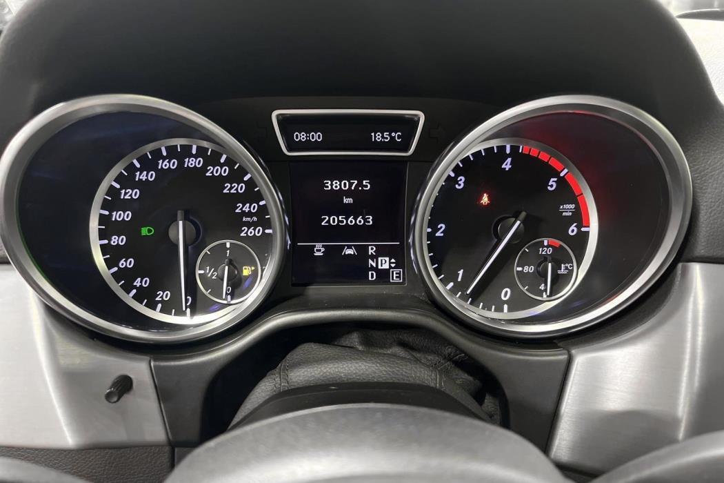 MERCEDES-BENZ ML 2012