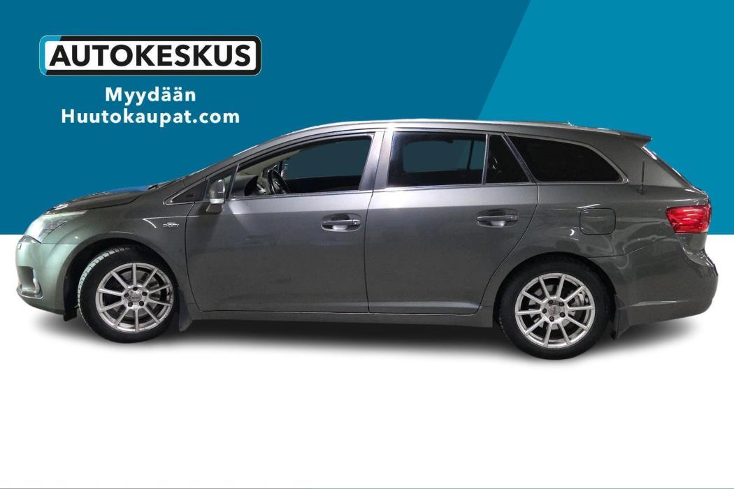 TOYOTA Avensis 2012