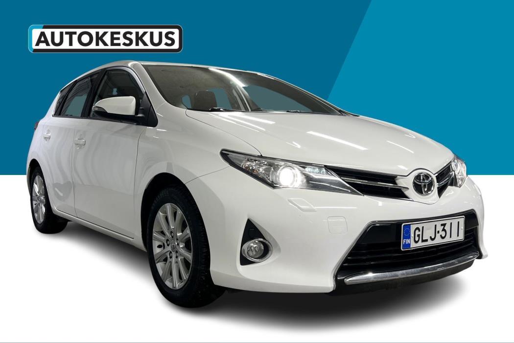 TOYOTA Auris 2014