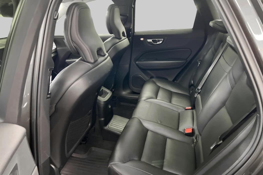 VOLVO XC60 2020