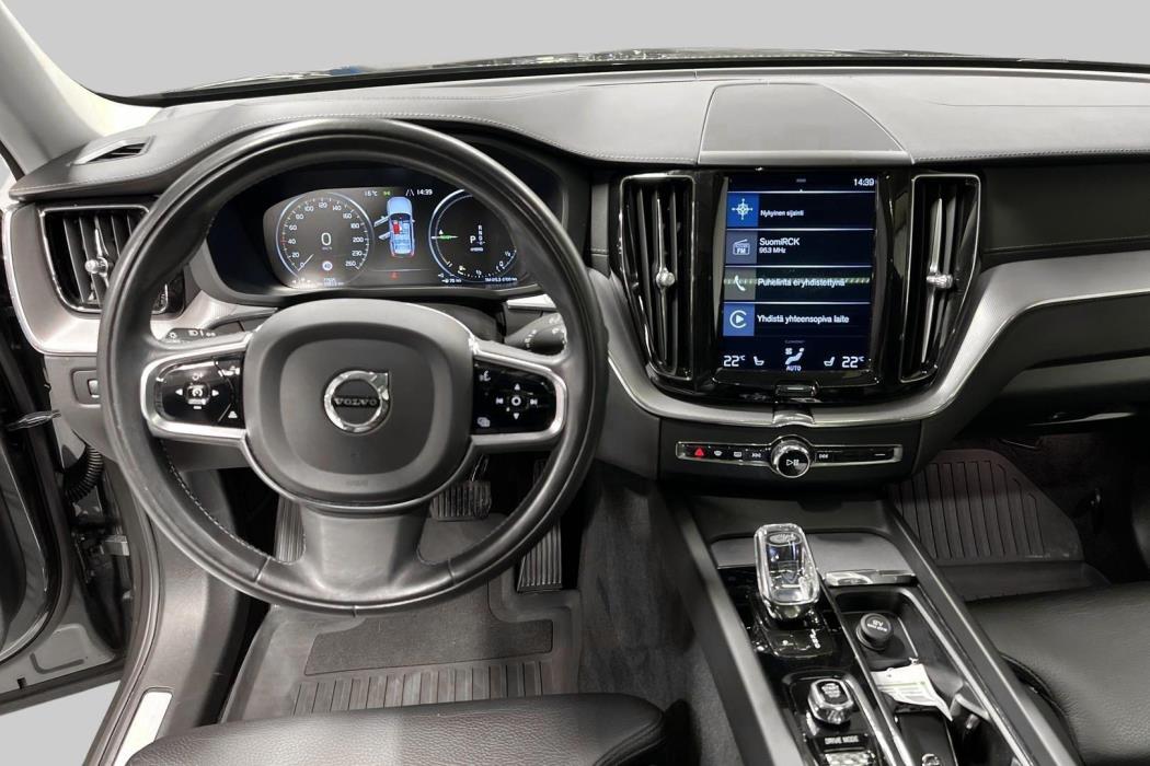 VOLVO XC60 2020