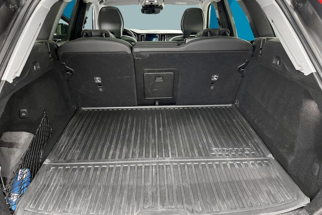 VOLVO XC60 2020