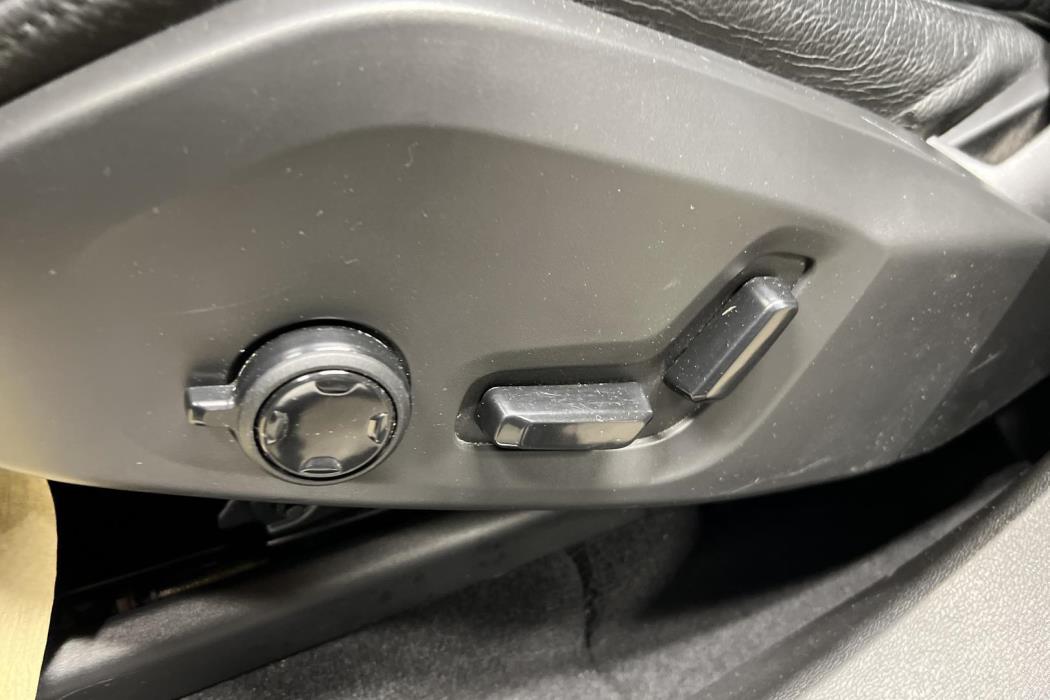 VOLVO XC60 2020