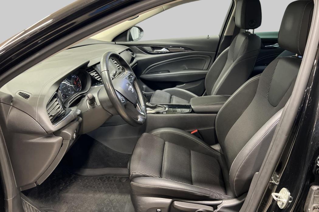 OPEL Insignia 2018