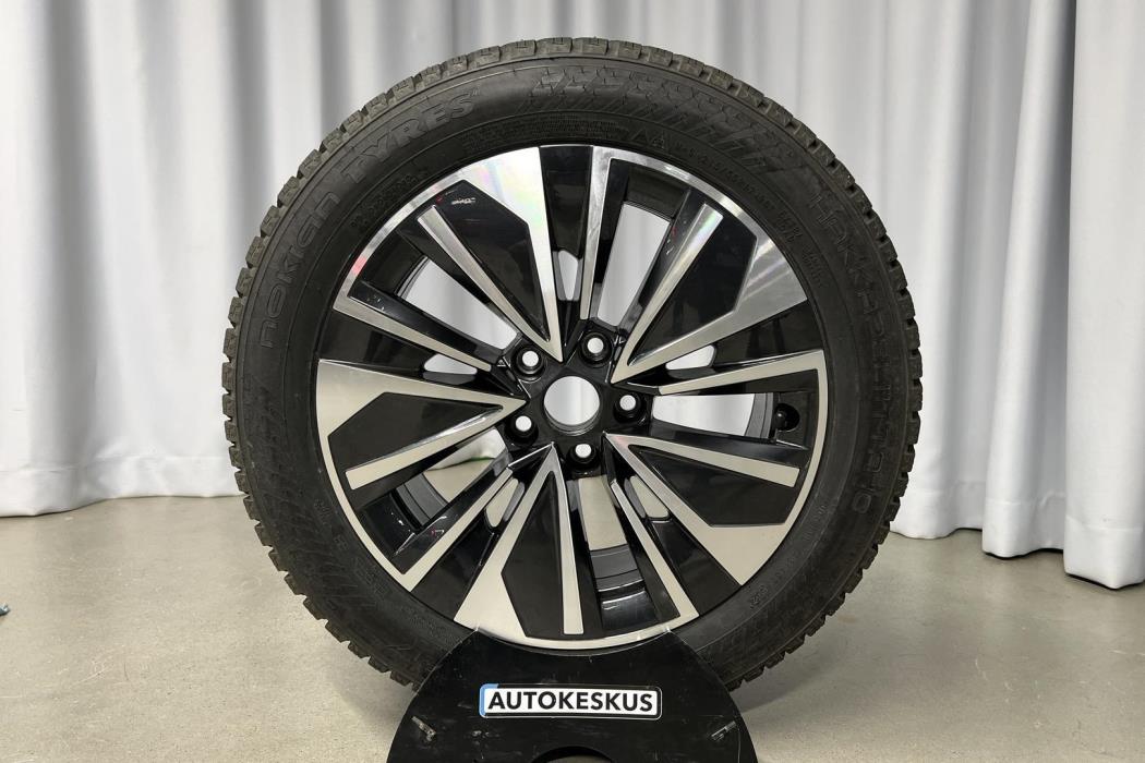 SKODA Superb 2025