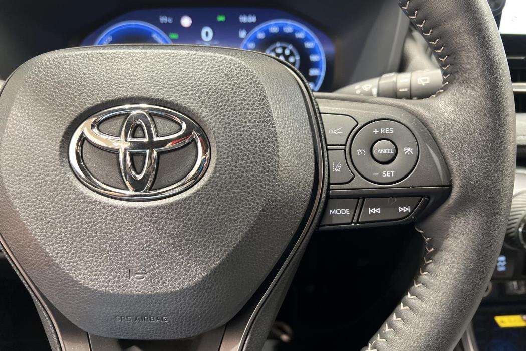 TOYOTA RAV4 PLUG-IN 2024