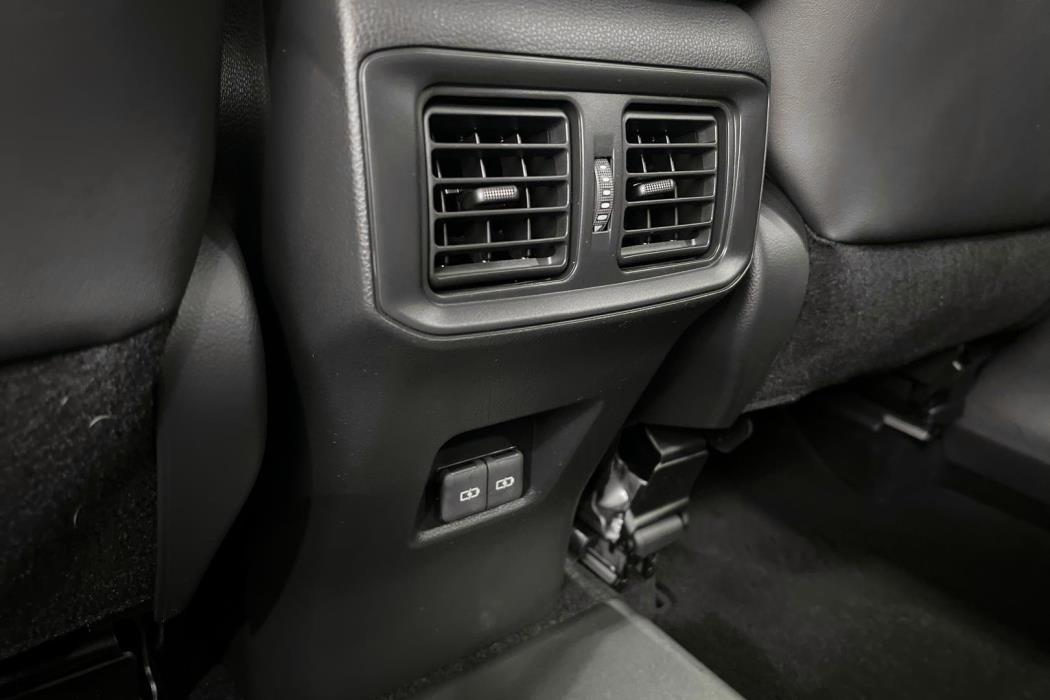 TOYOTA RAV4 PLUG-IN 2024