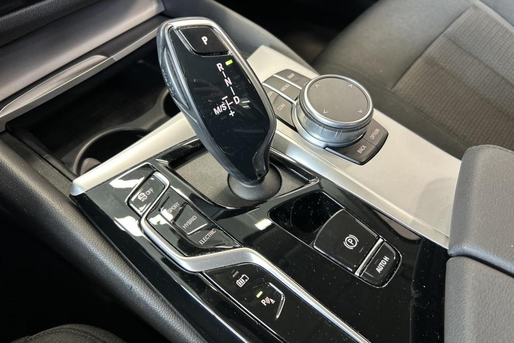 BMW 5-SARJA 2021