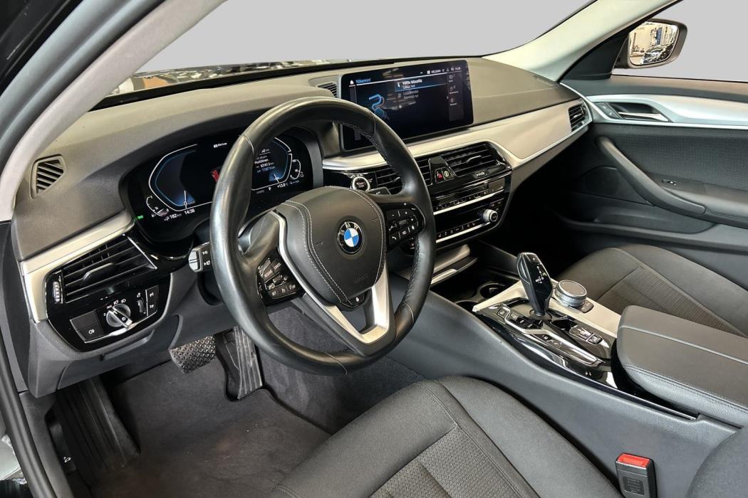 BMW 5-SARJA 2021