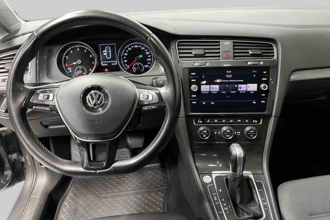 VOLKSWAGEN Golf 2019