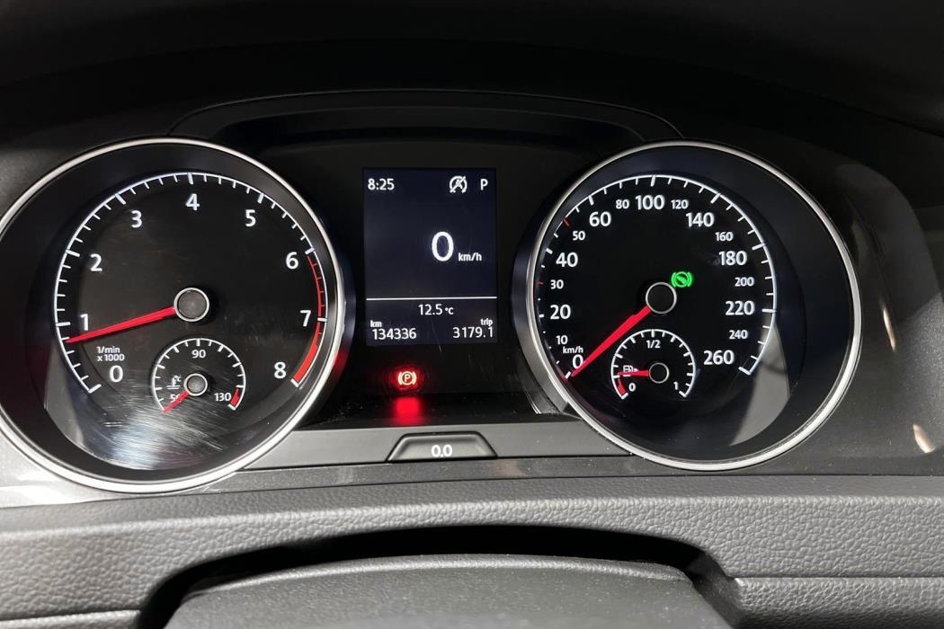 VOLKSWAGEN Golf 2019