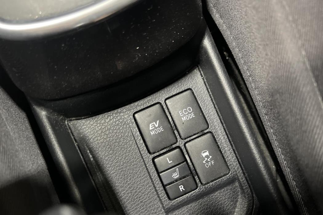 TOYOTA Yaris 2020
