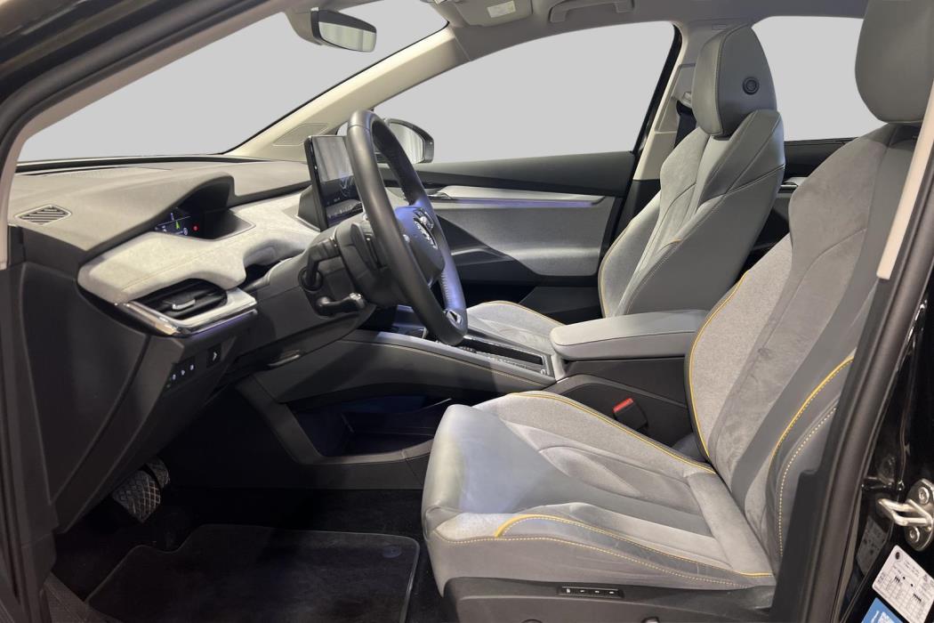 SKODA Enyaq 2025