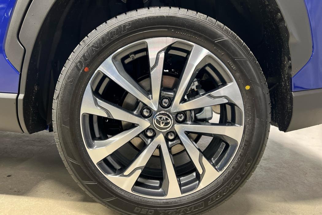 TOYOTA Corolla Cross 2025