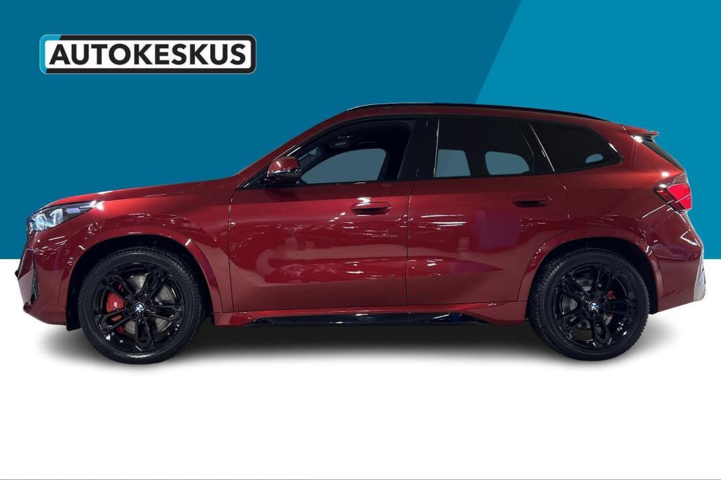 BMW iX1 2026