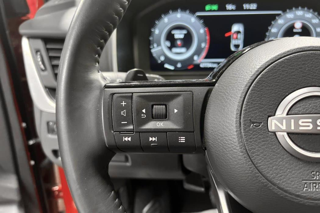 NISSAN Qashqai 2025