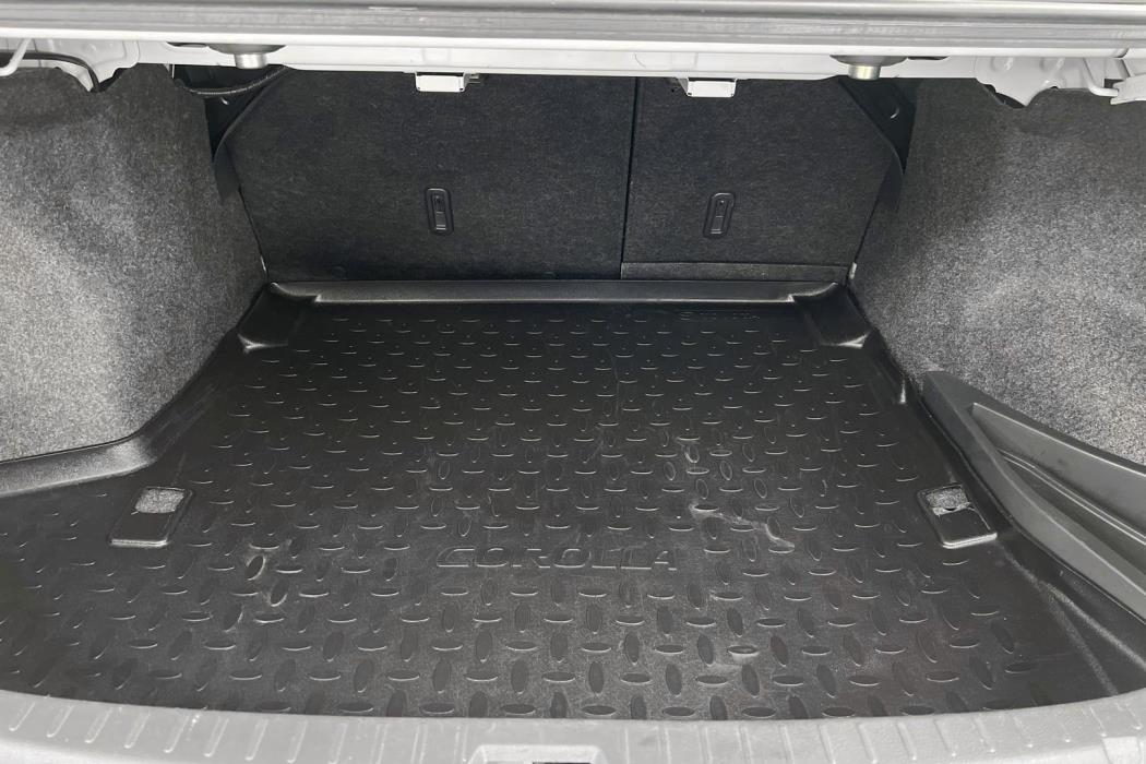 TOYOTA Corolla 2012