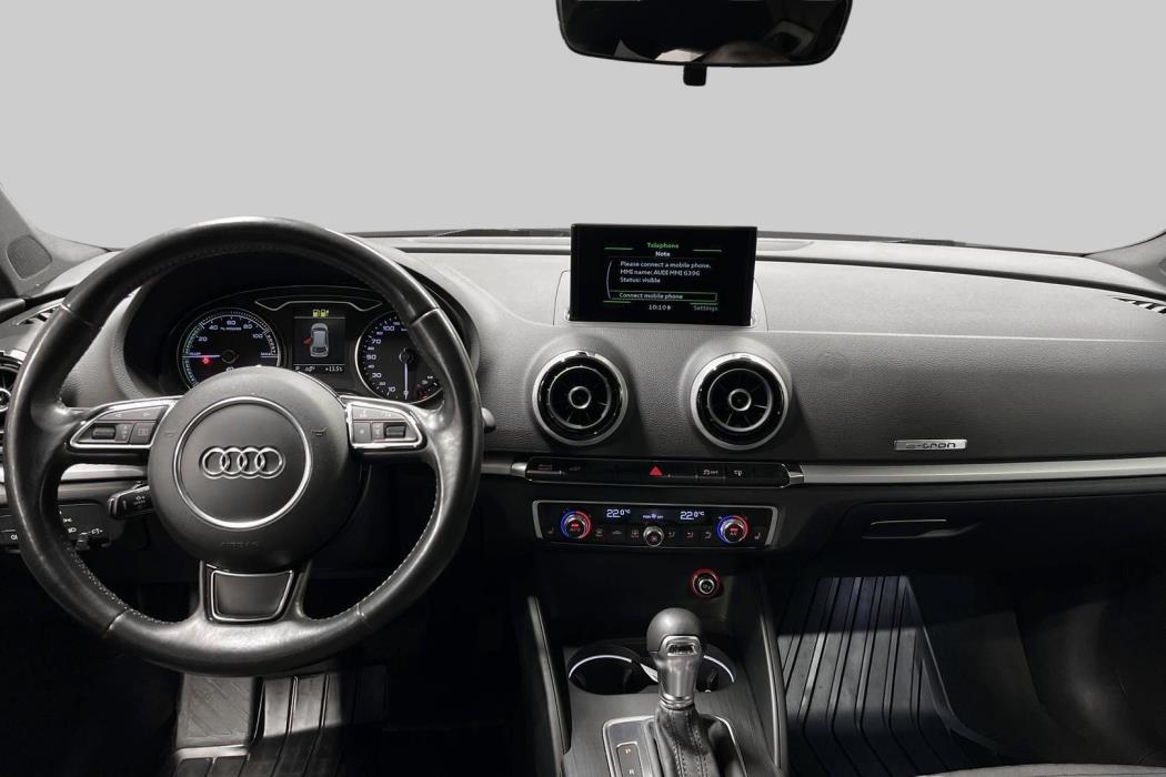 AUDI A3 2015