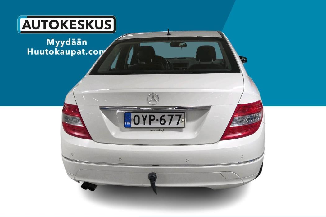 MERCEDES-BENZ C 2010