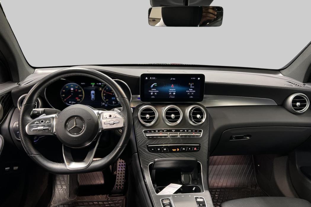 MERCEDES-BENZ GLC 2022