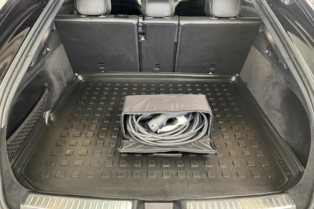 MERCEDES-BENZ GLC 2022