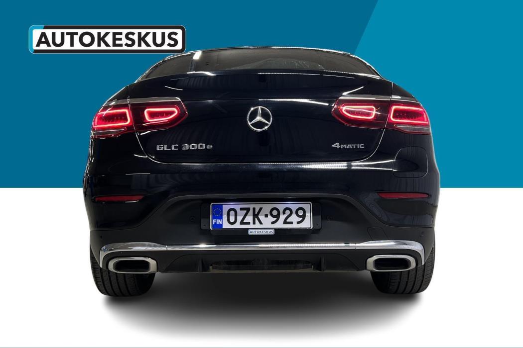 MERCEDES-BENZ GLC 2022