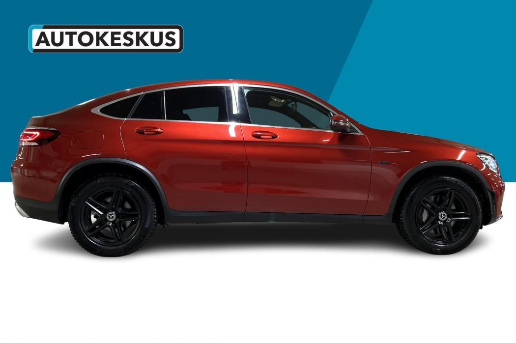 MERCEDES-BENZ GLC 2022