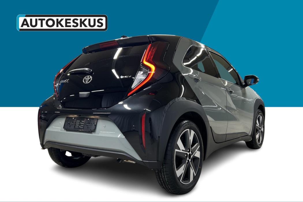 TOYOTA Aygo X 2026