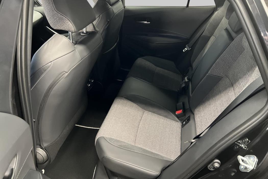 TOYOTA Corolla 2026