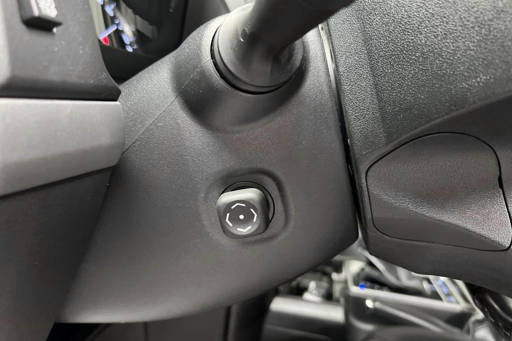 TOYOTA Land Cruiser 2021