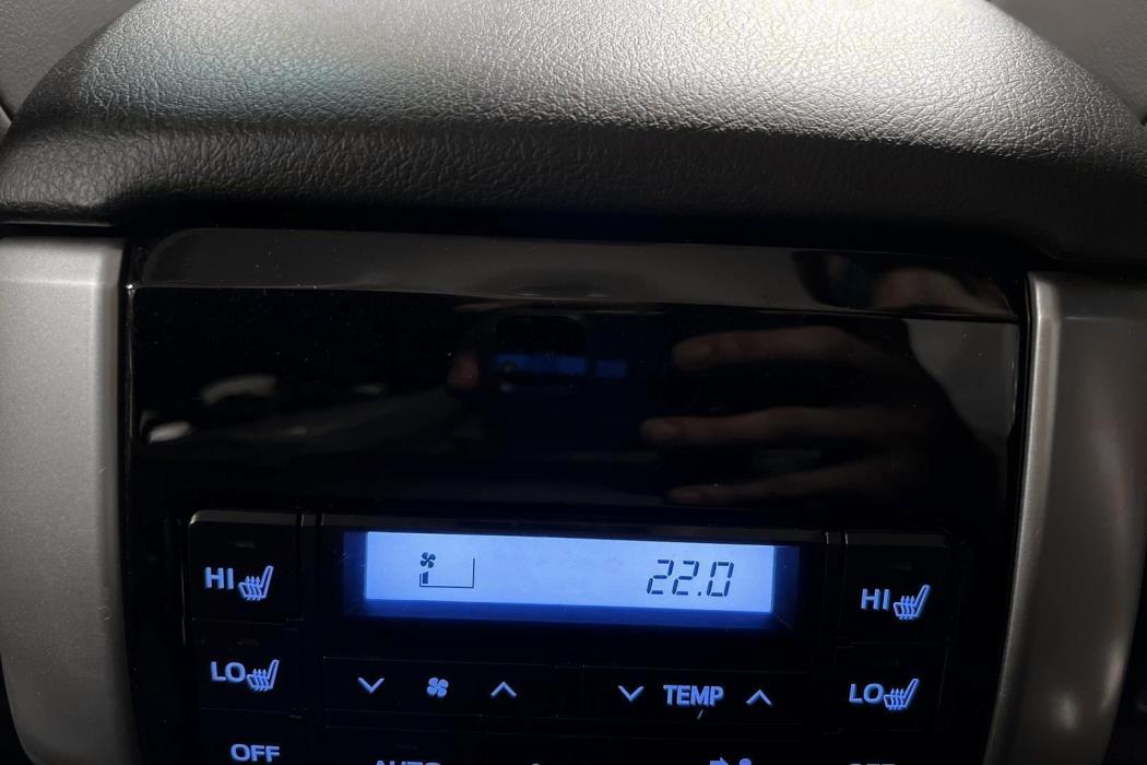 TOYOTA Land Cruiser 2021