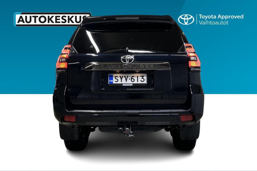 TOYOTA Land Cruiser 2021