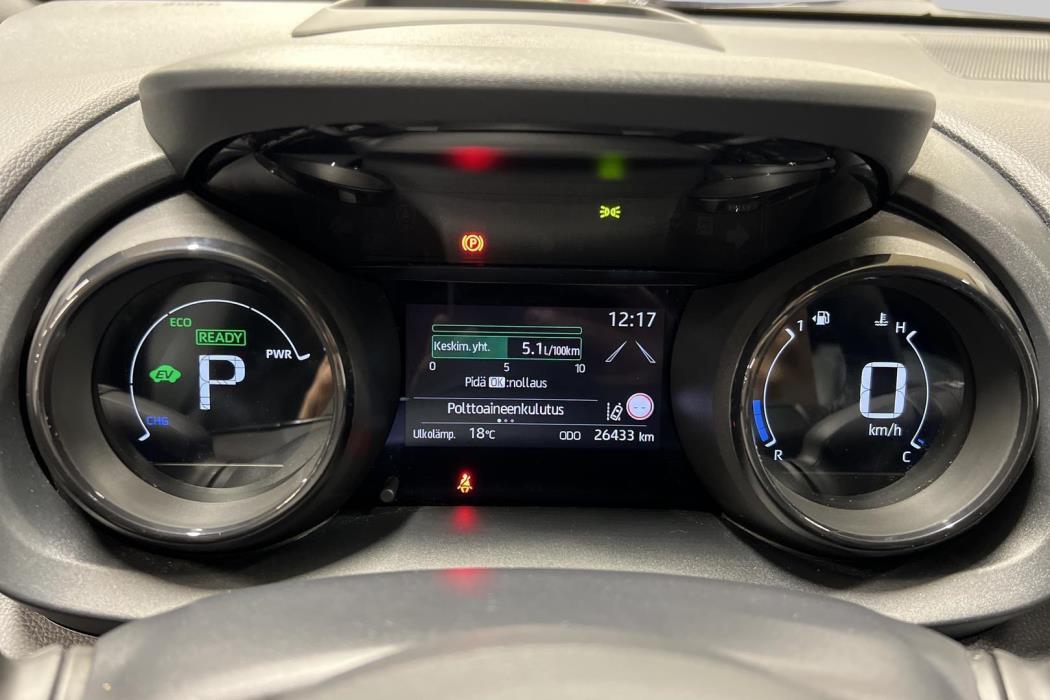 TOYOTA Yaris 2021