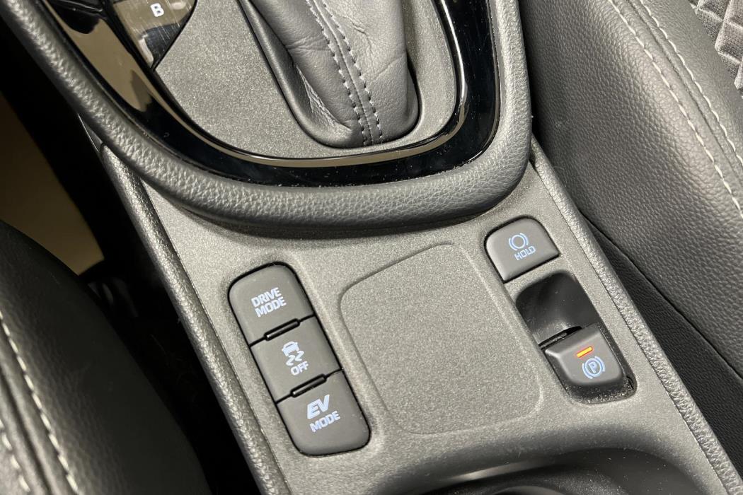TOYOTA Yaris 2021