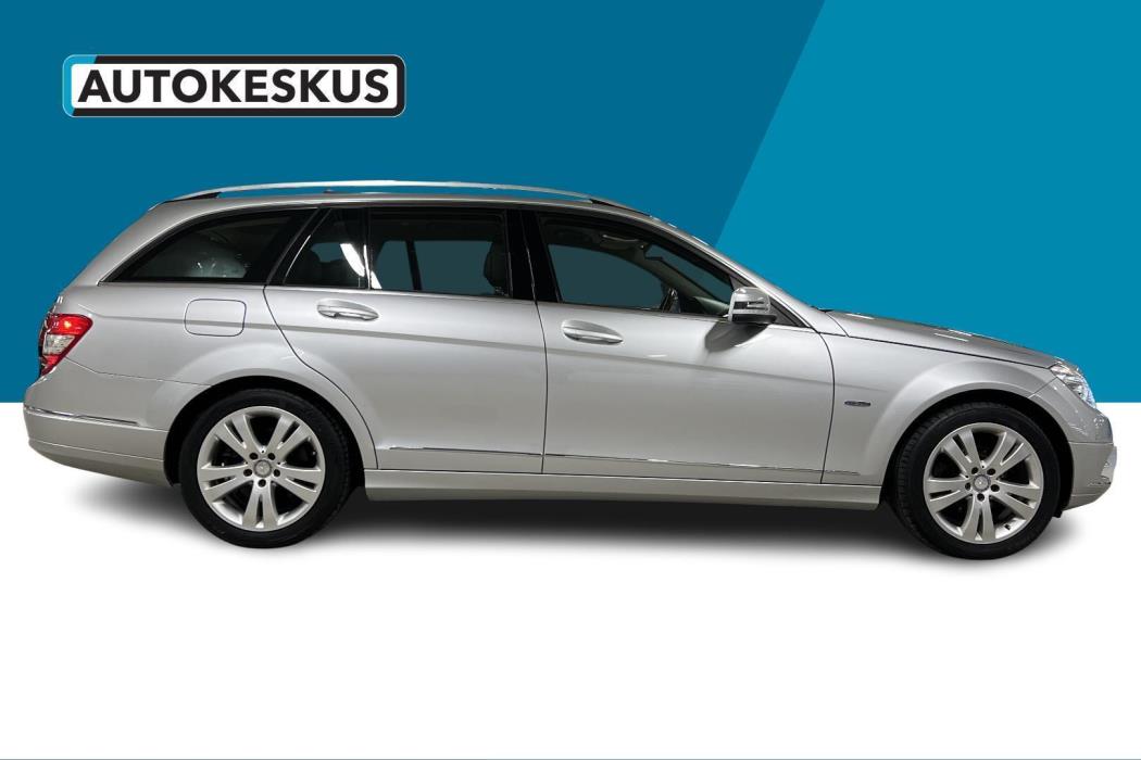 MERCEDES-BENZ C 2011
