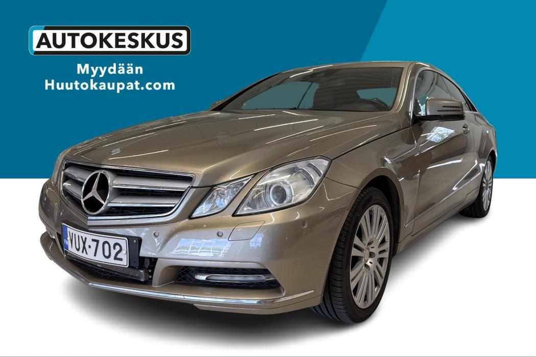 MERCEDES-BENZ E 2012