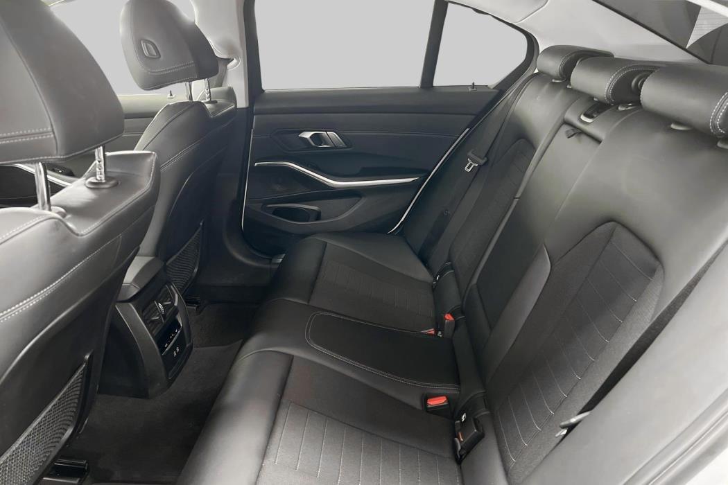 BMW 3-sarja 2021