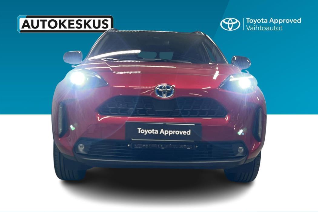 TOYOTA Yaris Cross 2024