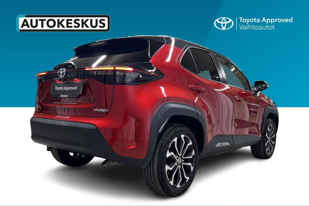 TOYOTA Yaris Cross 2024