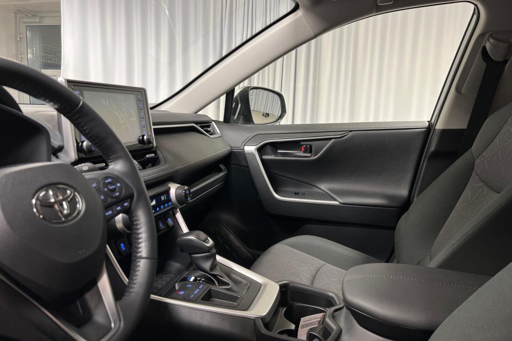 TOYOTA RAV4 2020