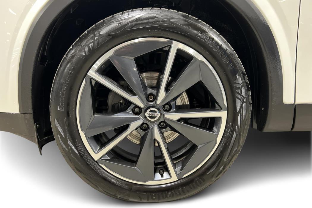 NISSAN Qashqai 2022