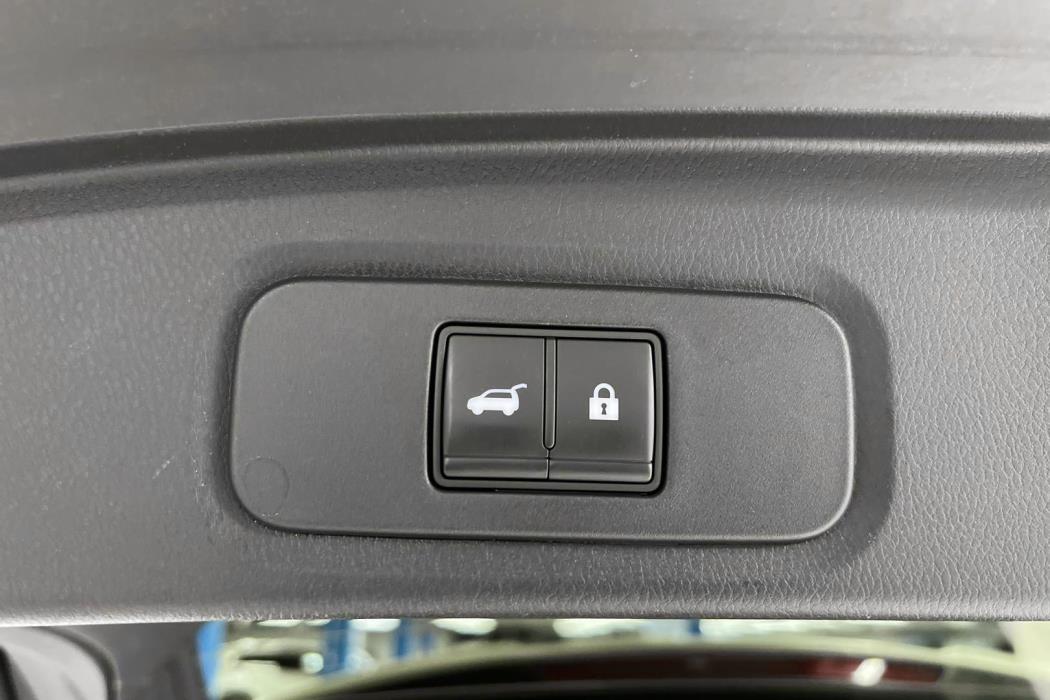 NISSAN Qashqai 2022