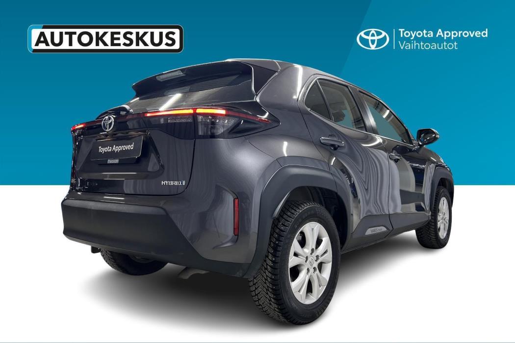 TOYOTA Yaris Cross 2022