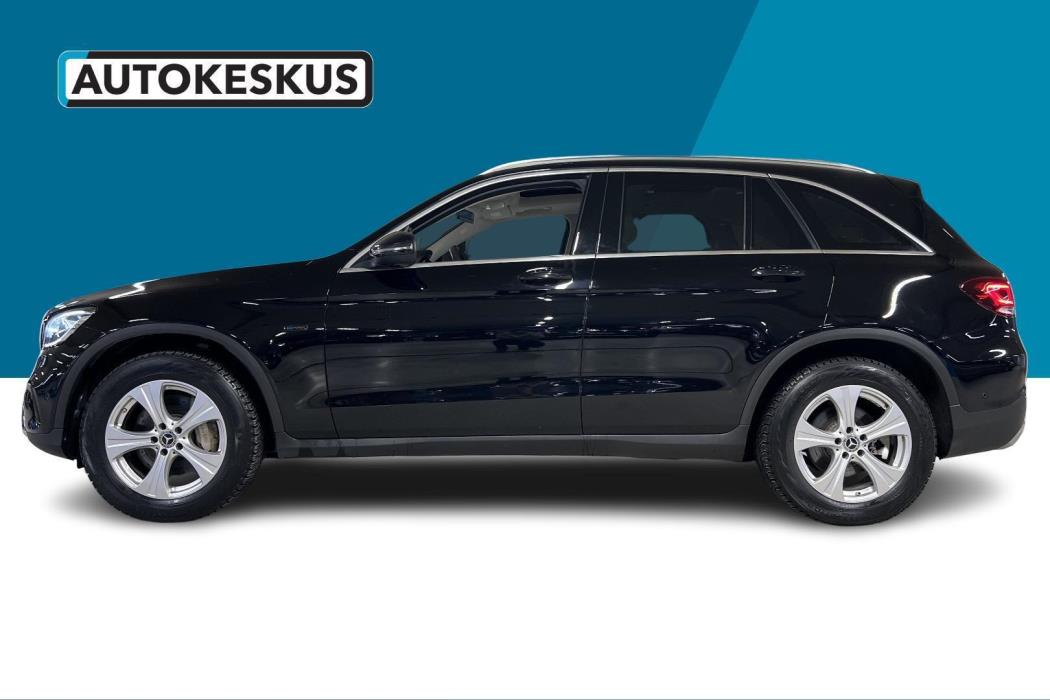 MERCEDES-BENZ GLC 2021