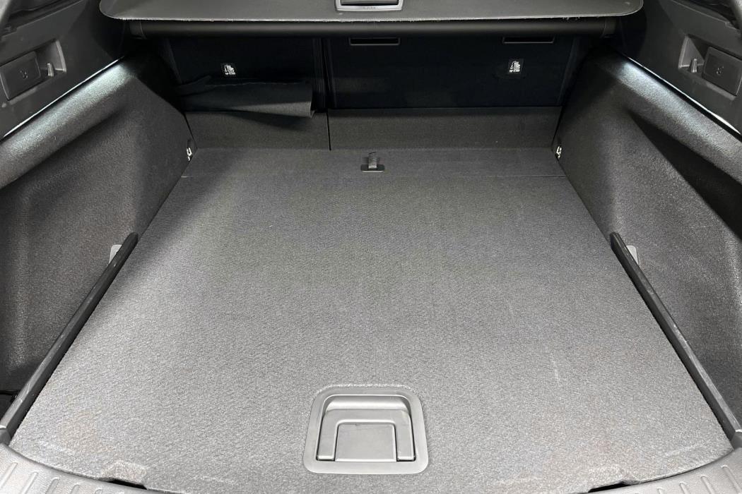 TOYOTA Corolla 2025