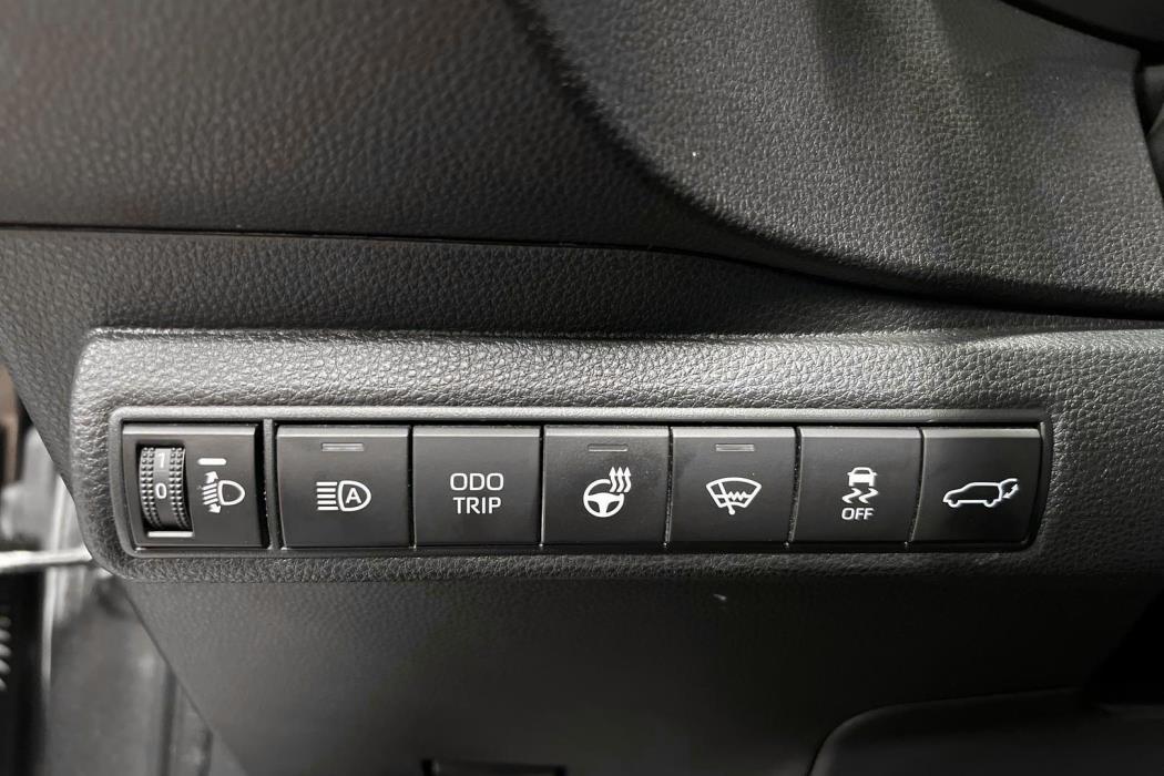 TOYOTA Corolla 2025