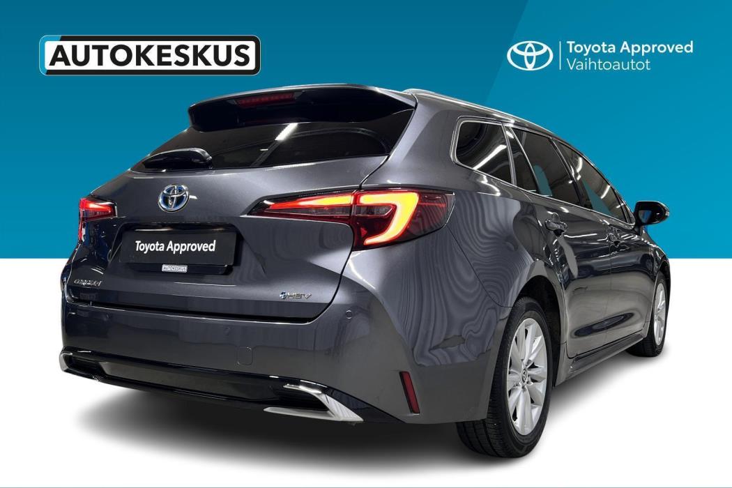 TOYOTA Corolla 2025