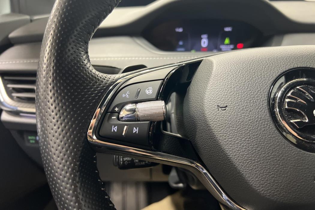 SKODA ENYAQ 2022