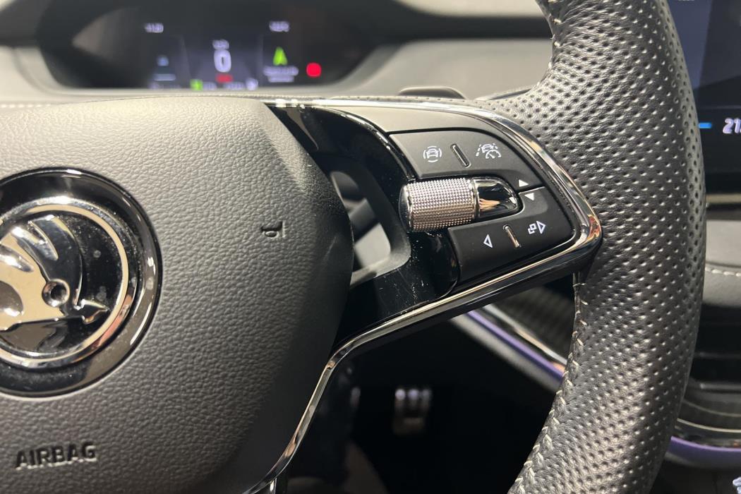 SKODA ENYAQ 2022
